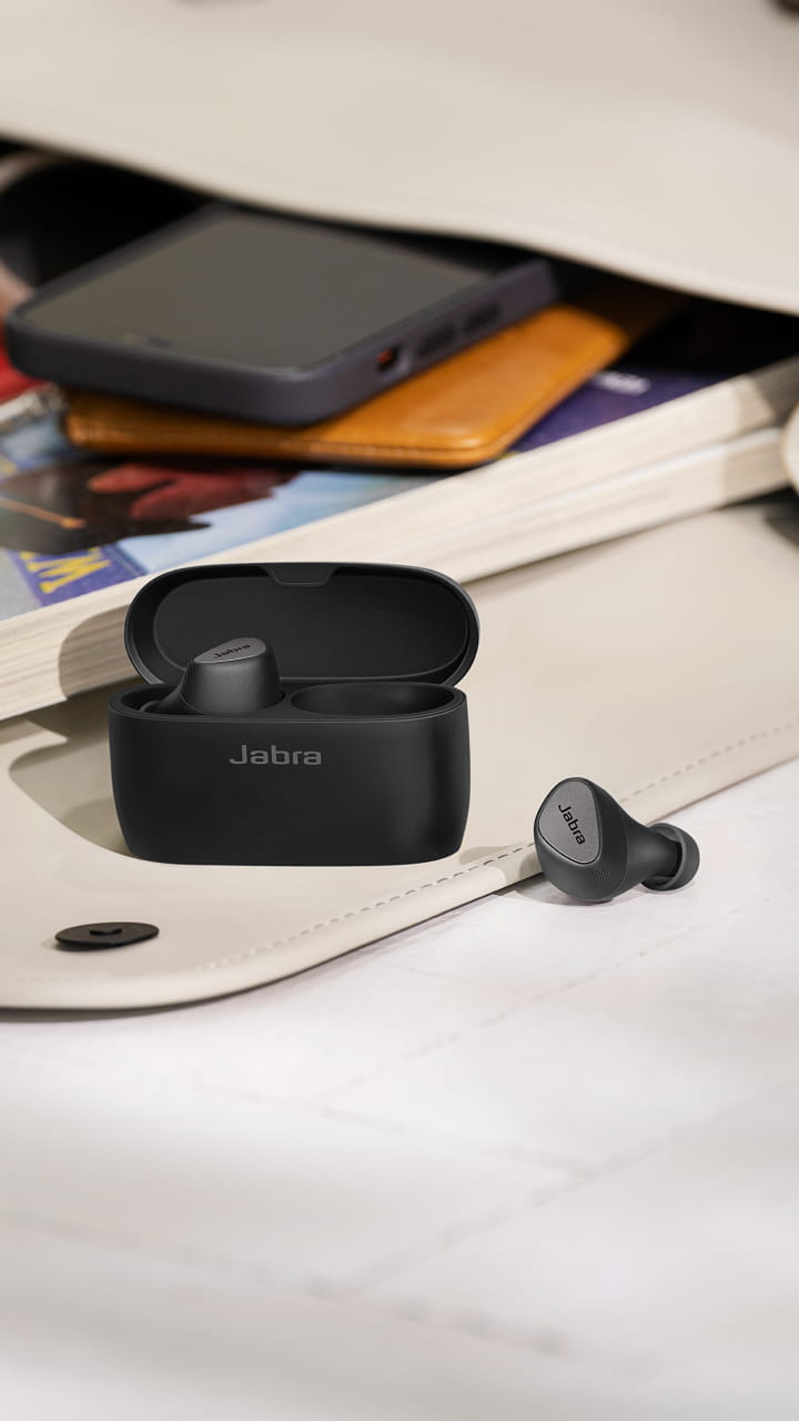 Jabra Elite 5 True Wireless in-Ear Bluetooth Earbuds - Hybrid Active Noise  Cancellation (ANC), 6 Built-in Microphones for Clear Calls, Small Ergonomic  Fit and 6mm Speakers - Titanium Black : Everything Else 
