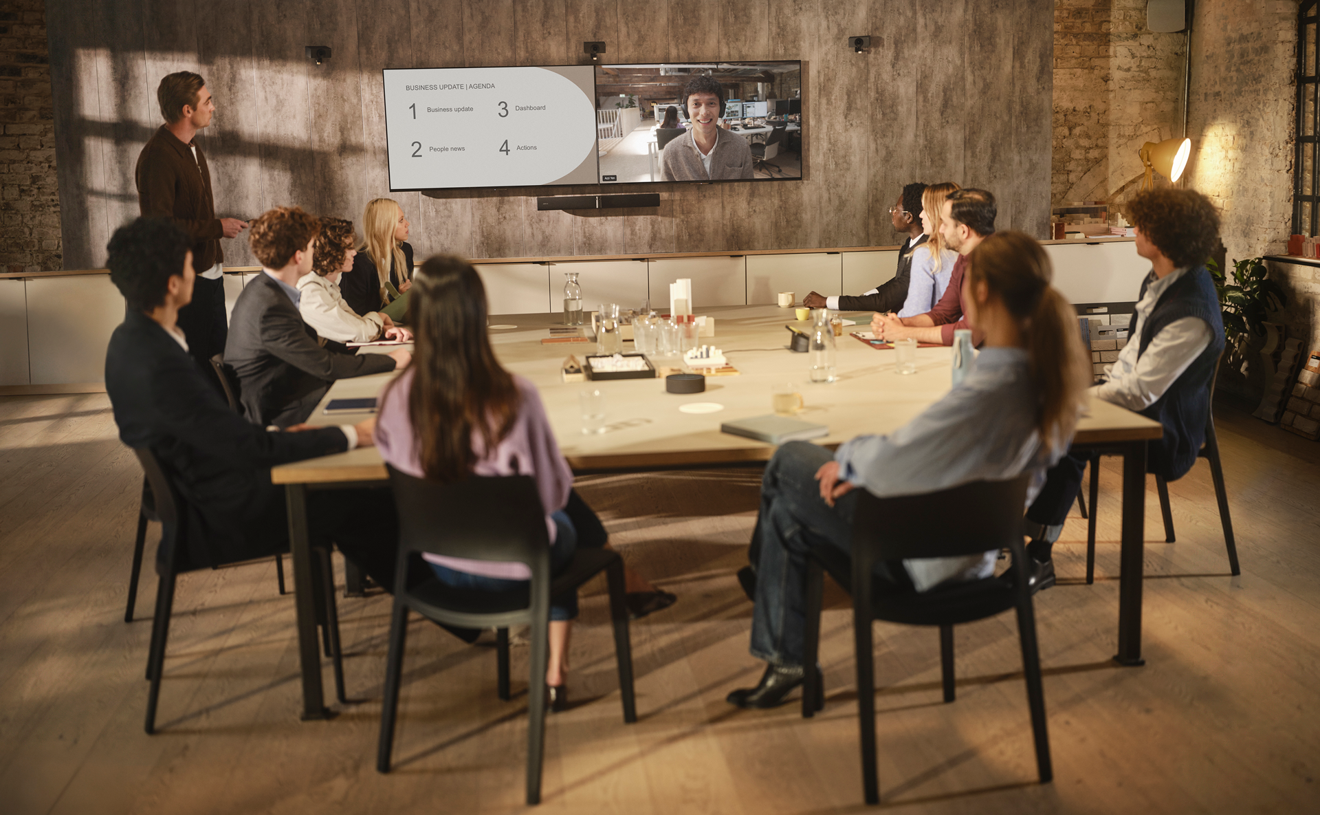 Jabra-PanaCast-Room-Kit-Multi-Lifestyle