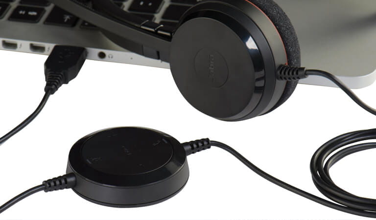 AURICULAR PARA PC JABRA EVOLVE 20 UC STEREO (HSC016) - Compusystem Perú