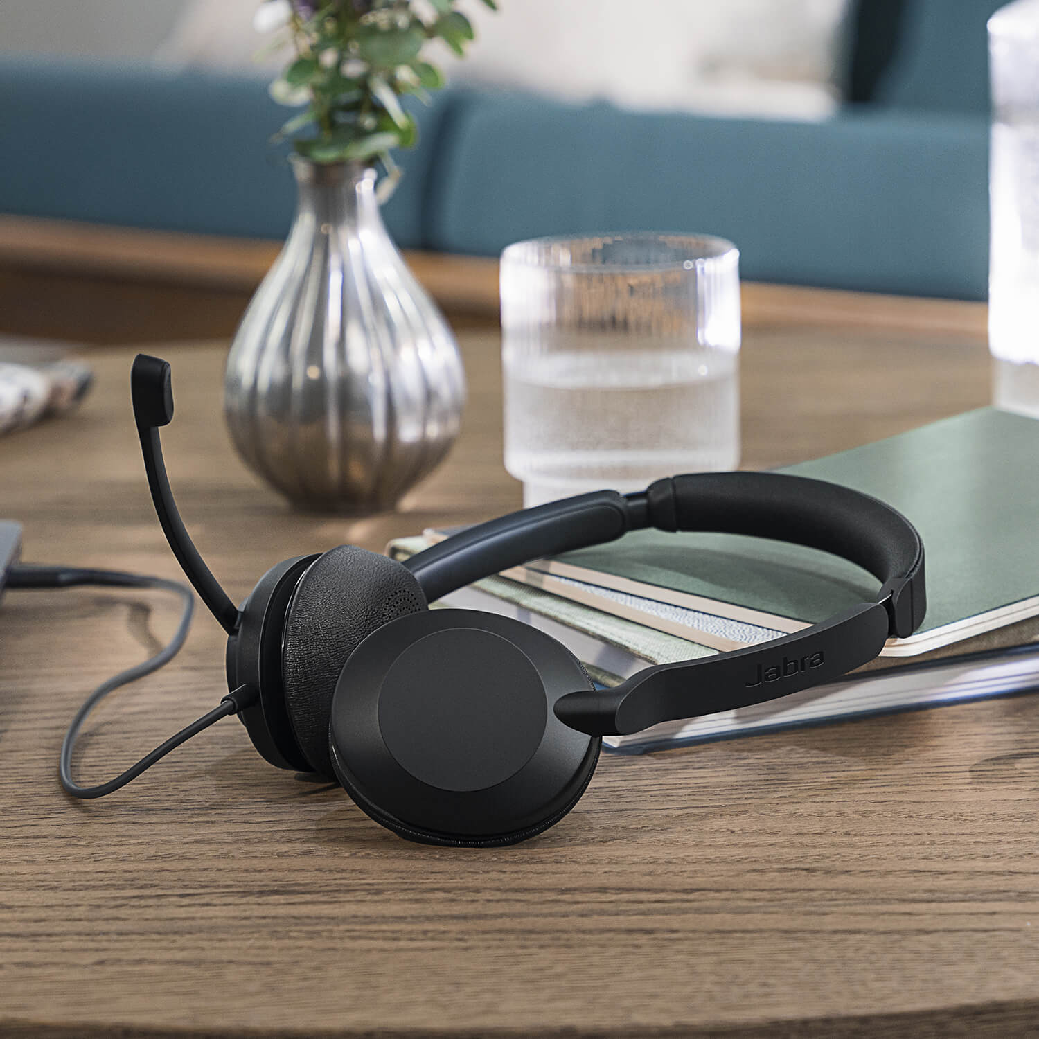 Connect 4h contextual