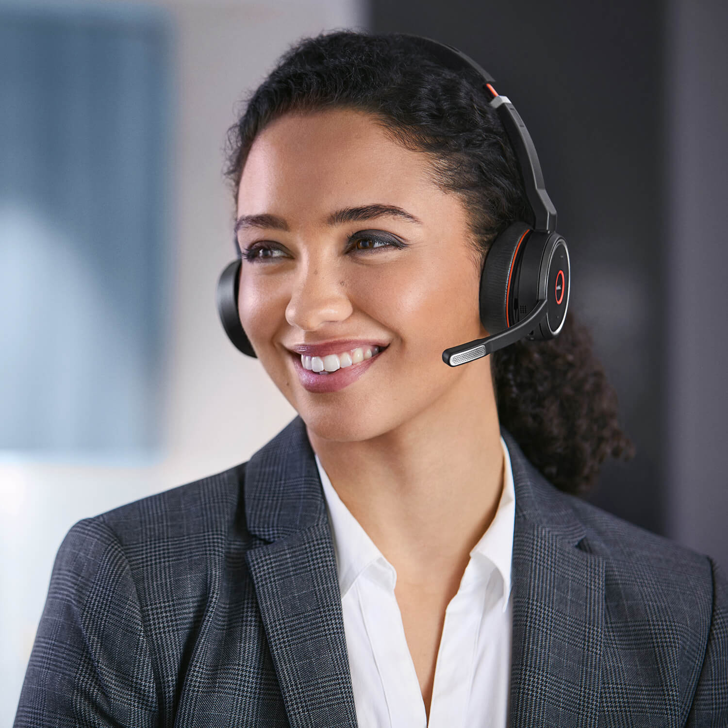 Jabra Evolve 75 lifestyle